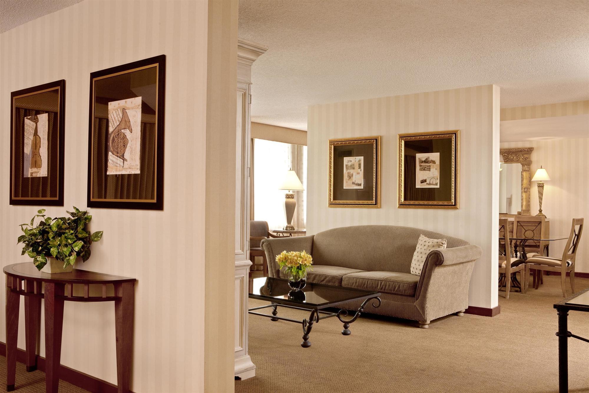 Sheraton Atlanta Airport Hotel คอลเลจพาร์ค ภายนอก รูปภาพ