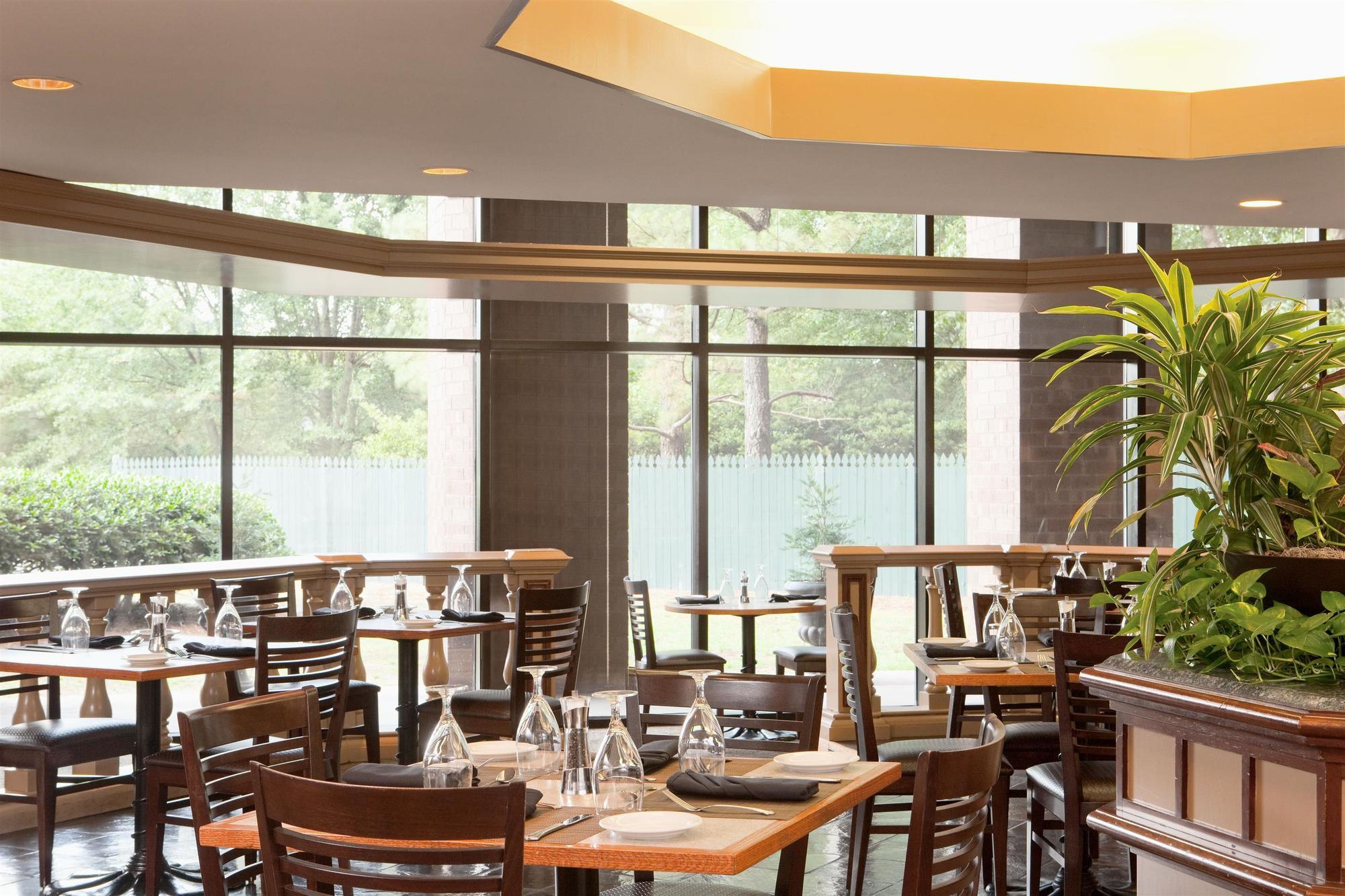 Sheraton Atlanta Airport Hotel คอลเลจพาร์ค ภายนอก รูปภาพ